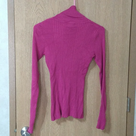 MKM Designs Women's Turtleneck Sweater - Picture 6 of 8